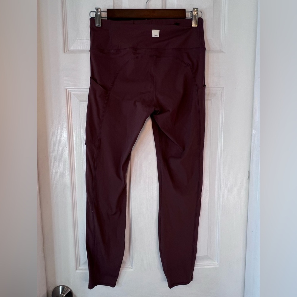 Vuori Dark Purple High-Waisted Leggings Size Small - Picture 3 of 9